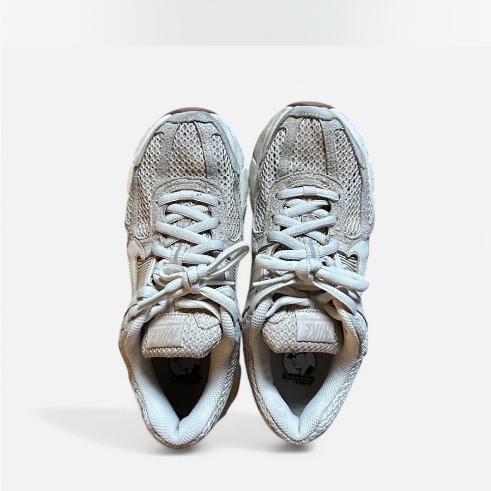 Nike Vomero 5